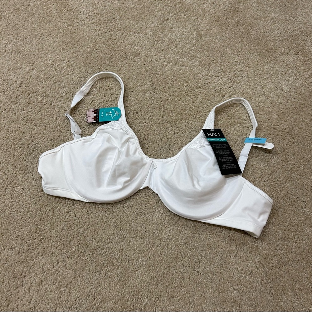 Bali Womens Passion For Comfort Minimizer Underwire Bra 34C White Underwire NWT
